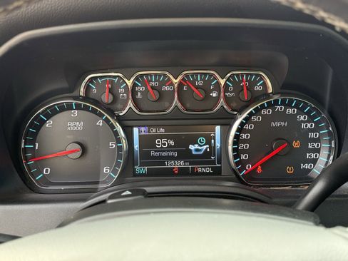 Used 2018 Chevrolet Silverado 1500 LT image 24