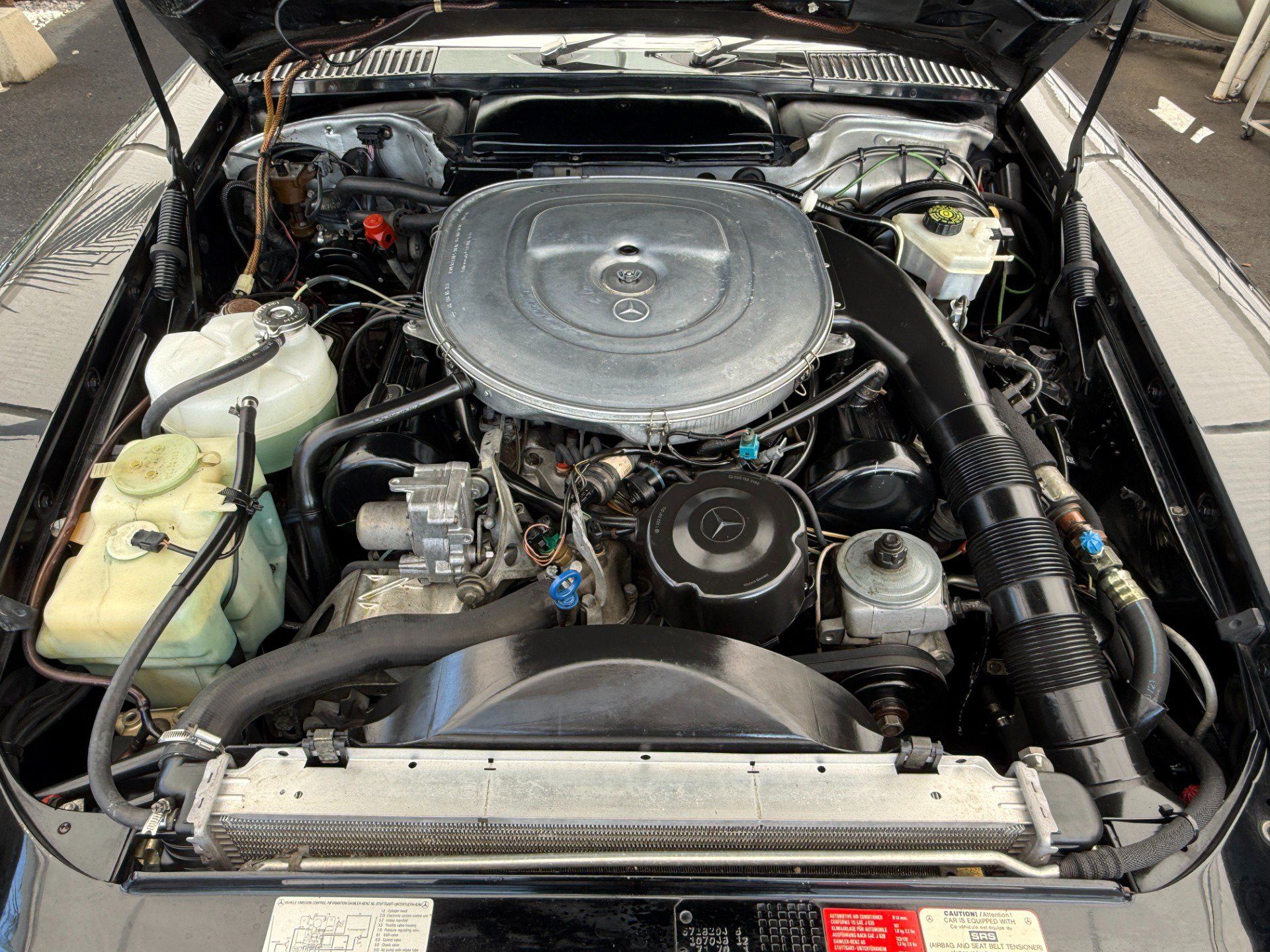 Used 1987 Mercedes-Benz 560 SL image 16