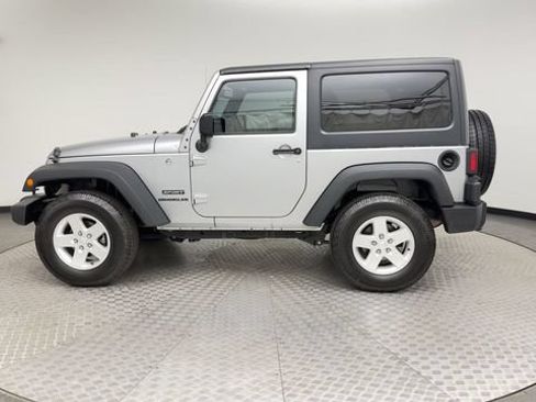 Used 2017 Jeep Wrangler Sport w/ Quick Order Package 24S AWD/4WD image 5