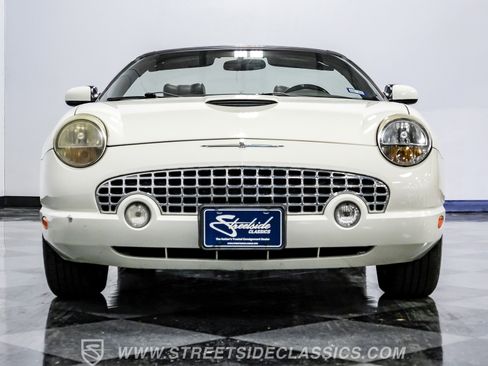 Used 2002 Ford Thunderbird image 31