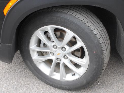 Used 2024 Chevrolet TrailBlazer LS FWD image 16