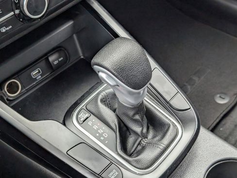 Certified 2021 Kia Soul LX image 40