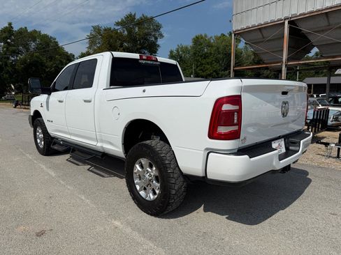 Used 2023 RAM 2500 Laramie AWD/4WD image 3