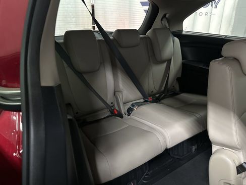 Used 2024 Honda Odyssey Touring image 42