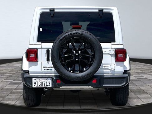 Certified 2025 Jeep Wrangler Unlimited Sahara w/ Safety Group image 23