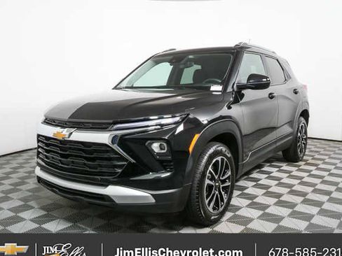 Used 2025 Chevrolet TrailBlazer LT image 27