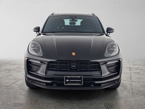 Used 2023 Porsche Macan AWD/4WD image 8