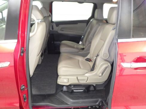 Used 2024 Honda Odyssey EX-L image 7