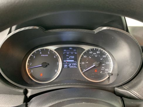 Used 2023 Nissan Versa S FWD image 23