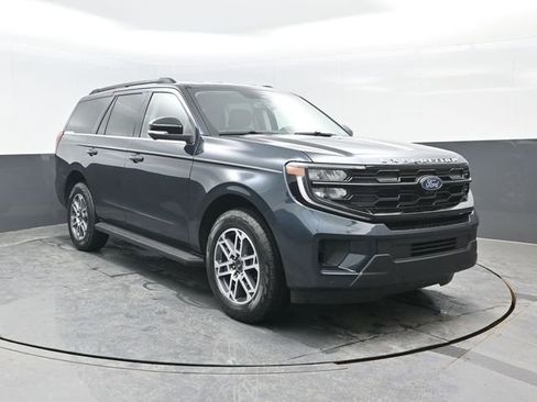 New 2026 Ford Expedition Active AWD/4WD image 2