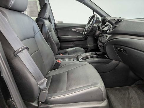 Certified 2023 Honda Passport EX-L image 42