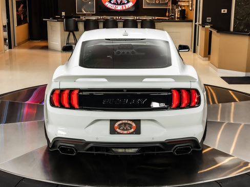Used 2022 Ford Mustang GT Premium w/ GT Performance Package RWD image 15