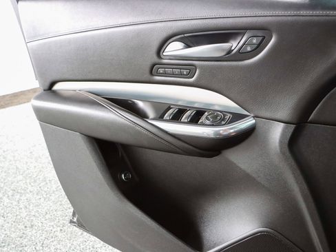 Used 2021 Cadillac XT4 Premium Luxury image 22