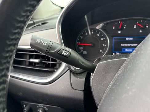 Used 2019 Chevrolet Equinox LT image 25