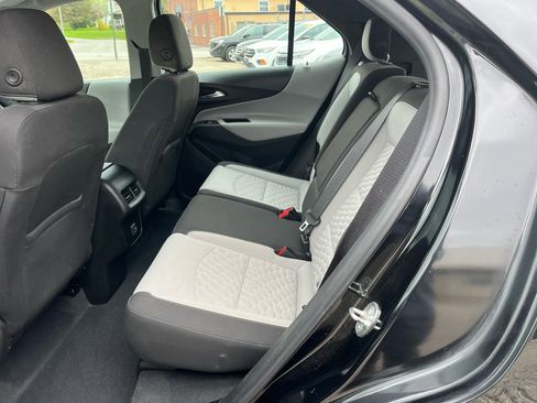 Used 2020 Chevrolet Equinox LS image 15