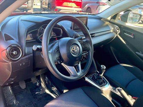 Used 2017 Toyota Yaris iA image 13