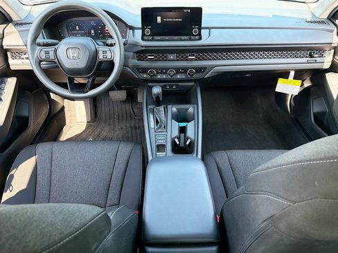 Used 2024 Honda Accord EX image 29