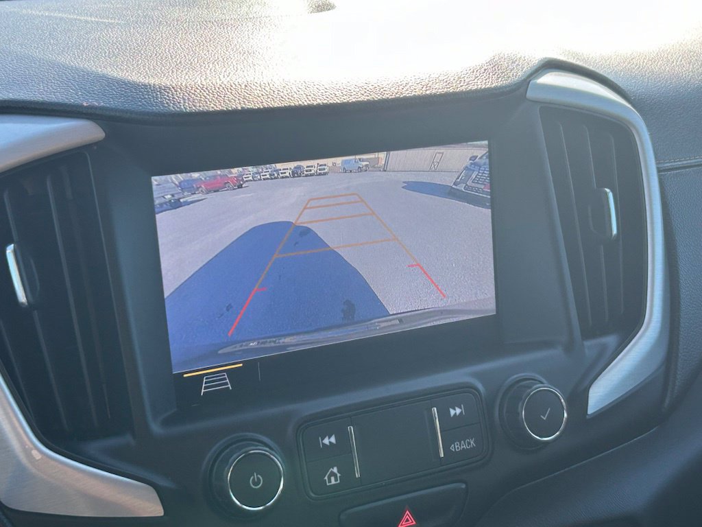 Used 2021 GMC Terrain SLE w/ Driver Convenience Package AWD/4WD image 13