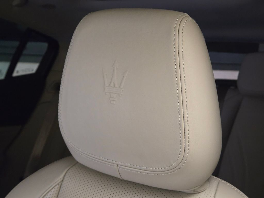 Certified 2023 Maserati Grecale GT AWD/4WD image 33