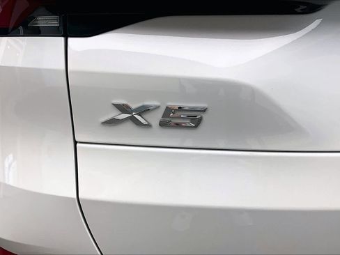 Used 2024 BMW X5 sDrive40i w/ Parking Assistance Package image 36