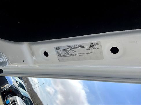 Used 2023 Chevrolet Silverado 1500 LT image 34