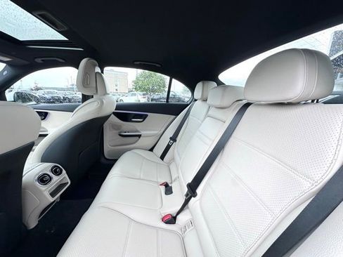 Certified 2024 Mercedes-Benz C 300 4MATIC Sedan image 28