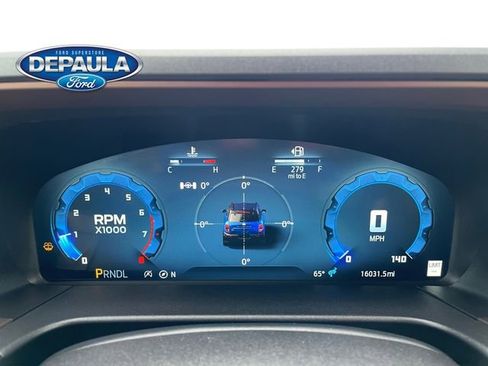 Used 2025 Ford Bronco Sport Outer Banks w/ Outer Banks Tech Package+ AWD/4WD image 2