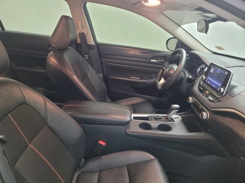 Used 2021 Nissan Altima 2.5 SR FWD image 21