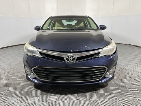 Used 2015 Toyota Avalon Limited FWD image 3