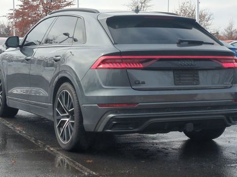 Used 2019 Audi Q8 Prestige w/ Luxury Package image 8