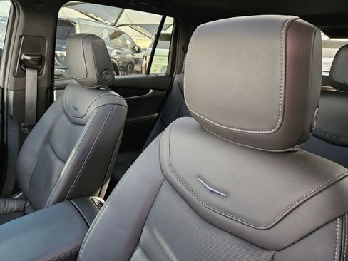 New 2025 Cadillac XT6 Premium Luxury image 11