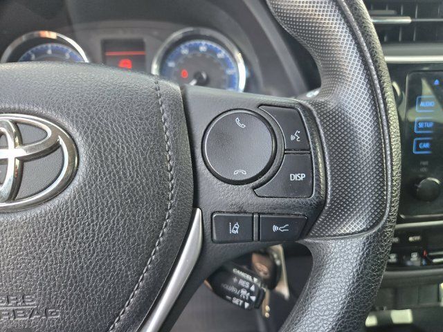 Certified 2018 Toyota Corolla LE FWD image 22