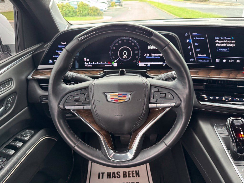 Certified 2023 Cadillac Escalade Sport Platinum w/ LPO, ONYX Package AWD/4WD image 21