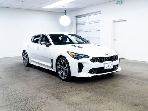 Used 2021 Kia Stinger GT image 26