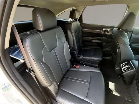 New 2026 Kia Sorento X-Line EX AWD/4WD image 10