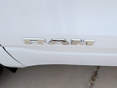Used 2019 RAM 1500 Big Horn RWD image 45