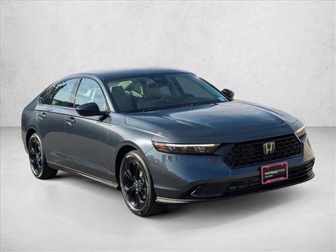 New 2025 Honda Accord SE image 6