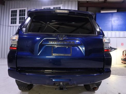 Used 2021 Toyota 4Runner SR5 Premium w/ Moonroof Package image 4