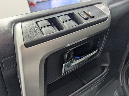 Used 2024 Toyota 4Runner Limited image 17