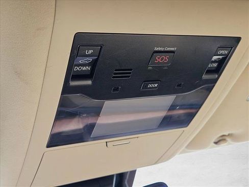 Used 2019 Lexus LX 570 4WD image 13
