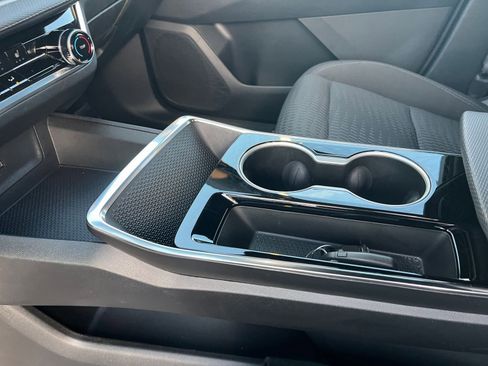 Used 2025 Chevrolet Equinox LT image 41