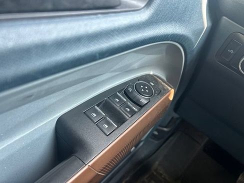 Used 2022 Ford Maverick Lariat w/ Lariat Luxury Package AWD/4WD image 18