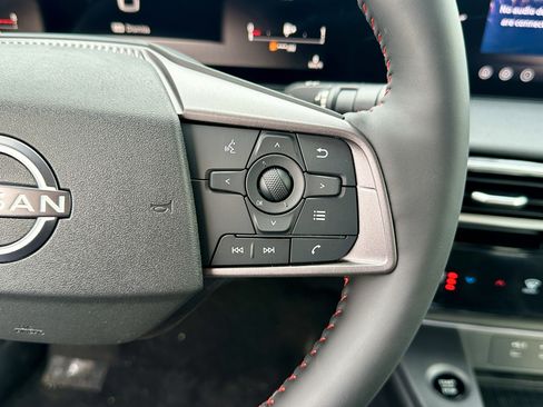 New 2026 Nissan Sentra SR w/ SR Premium Package FWD image 22