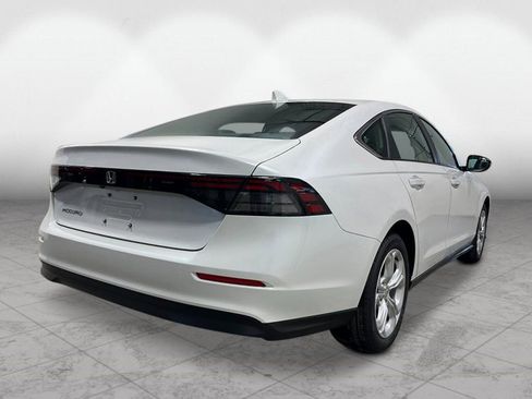 New 2026 Honda Accord LX image 6