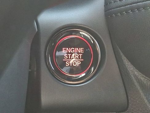 Used 2023 Honda HR-V LX image 23