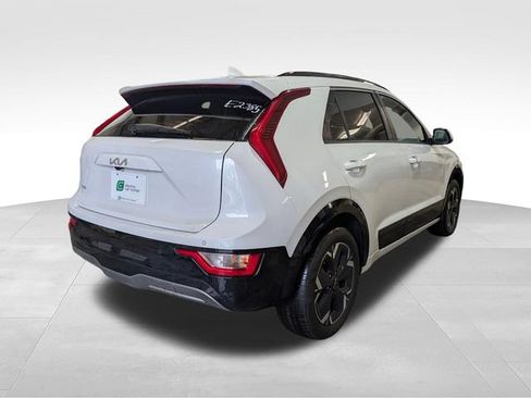 Used 2023 Kia Niro Wind FWD image 7