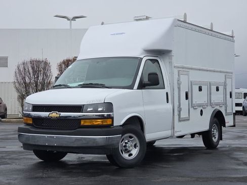 New 2026 Chevrolet Express 3500 w/ Power Convenience Package RWD image 2
