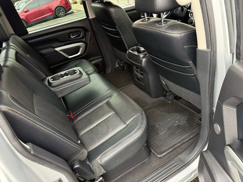 Used 2017 Nissan Titan SL image 29