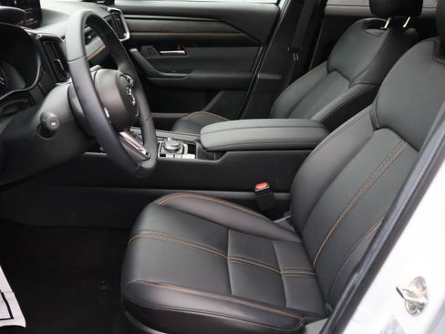 Used 2025 MAZDA CX-50 AWD 2.5 Hybrid w/ Premium Pkg image 36