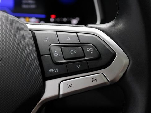 Used 2024 Volkswagen Jetta SE FWD image 30